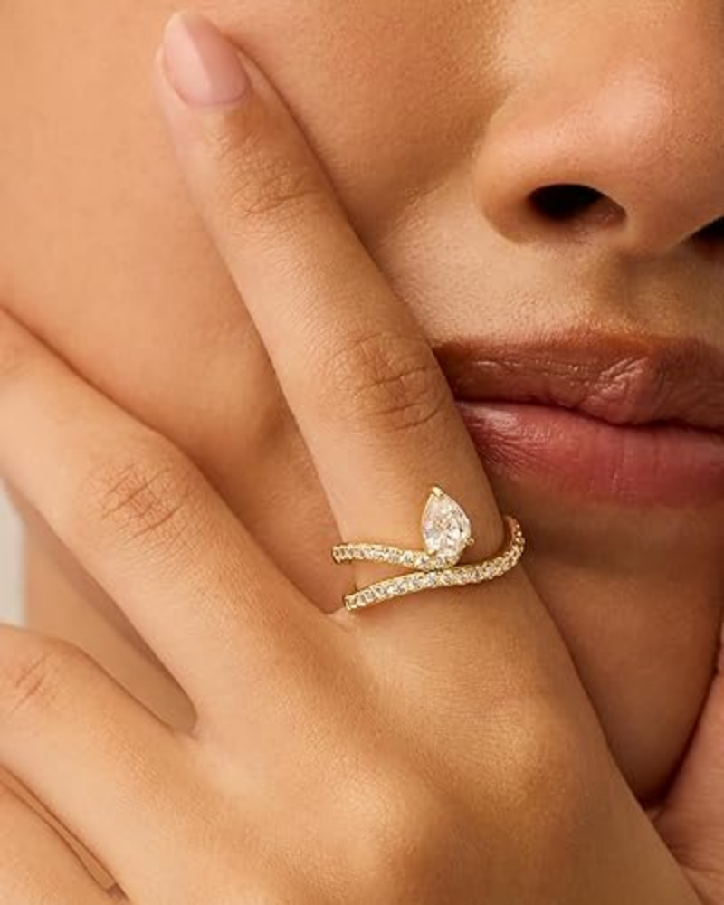 Tiara Wavy Ring
